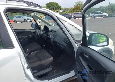 2011 Suzuki Sx4 Jx z USA, uszkodzony, nr VIN JS2YA5A37B6300033